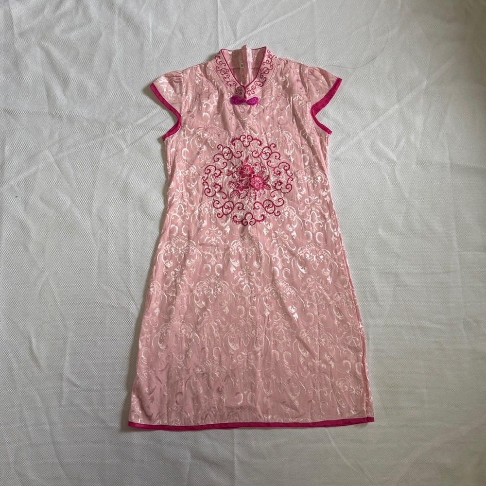 Pink Qipao Chinese Embroidered Dress with Floral Design